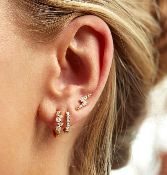 Estella Bartlett Orecchini A Fulmine Con Zirconia Cubica: Placcati Oro, Design Londinese, Gioielli Eleganti E Versatili Per Donna - 6