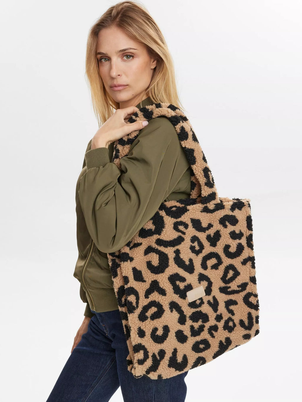 Numph Cowie Bag