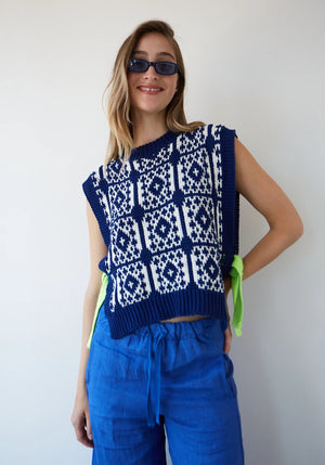 Dr Bloom Blue Gusto Vest