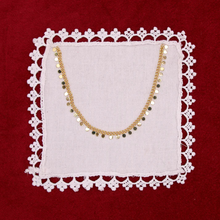 Neve Necklace