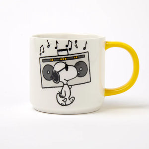 Magpie Peanuts Music Mug