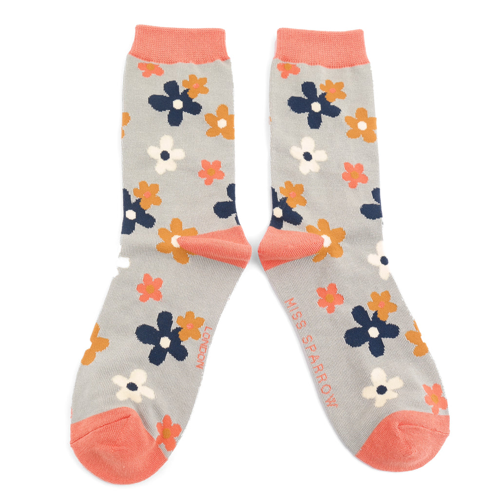 Miss Sparrow Cute Daisuy Bamboo Socks