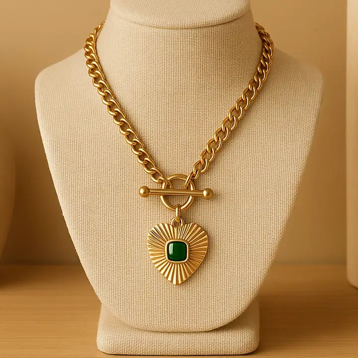 T-Bar Green Agate Heart Necklace