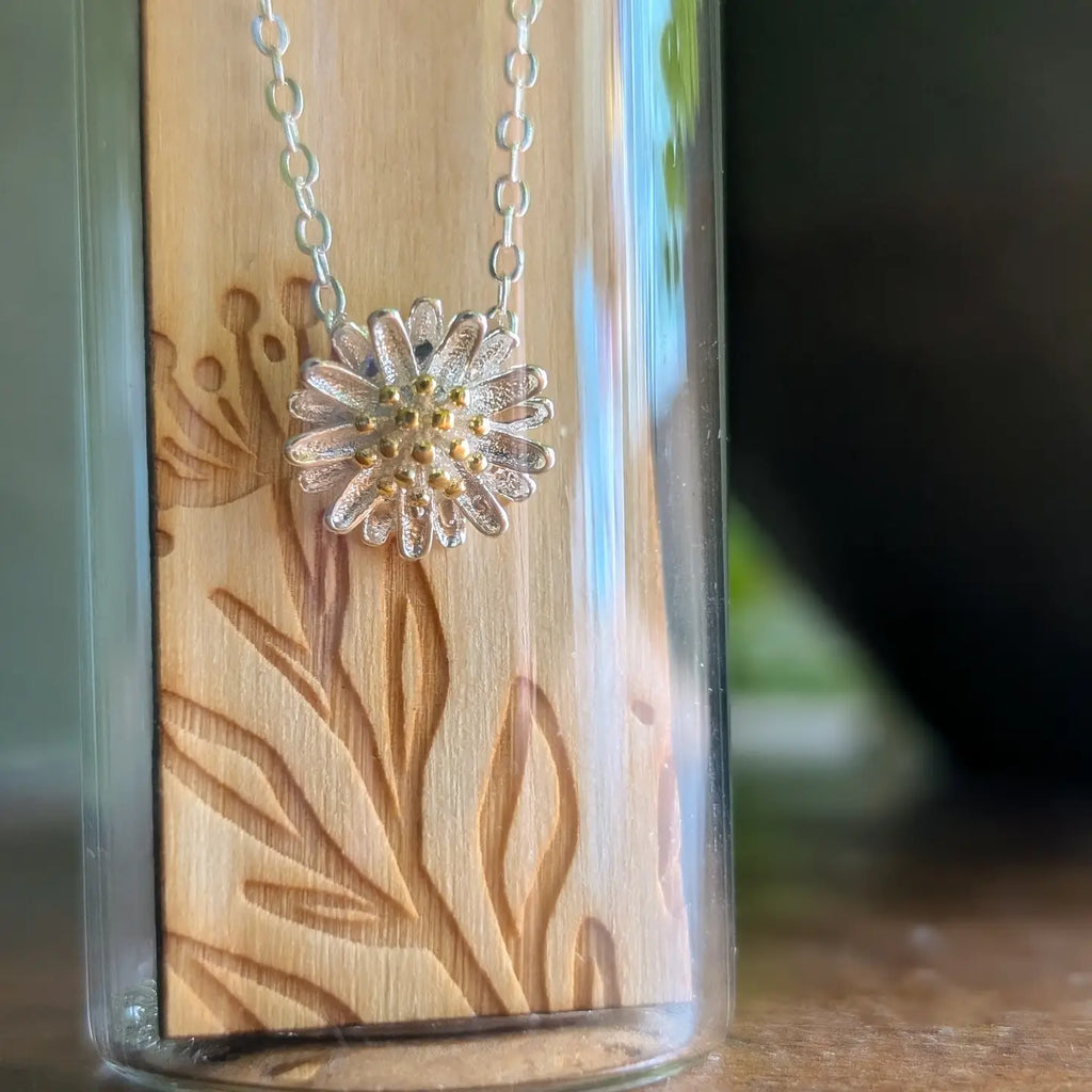 Banksia Botanicals Daisy Sterling Silver Necklace