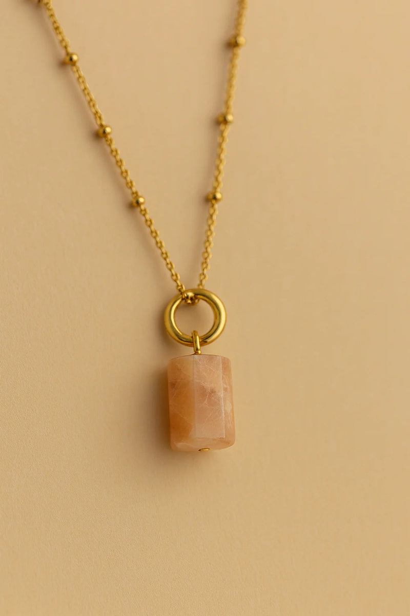 Amara Rose Quartz Necklace