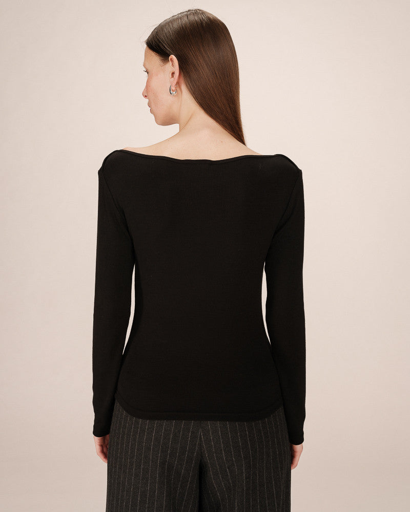 Grace & Mila Stanley Boat Neck Long-Sleeved Top